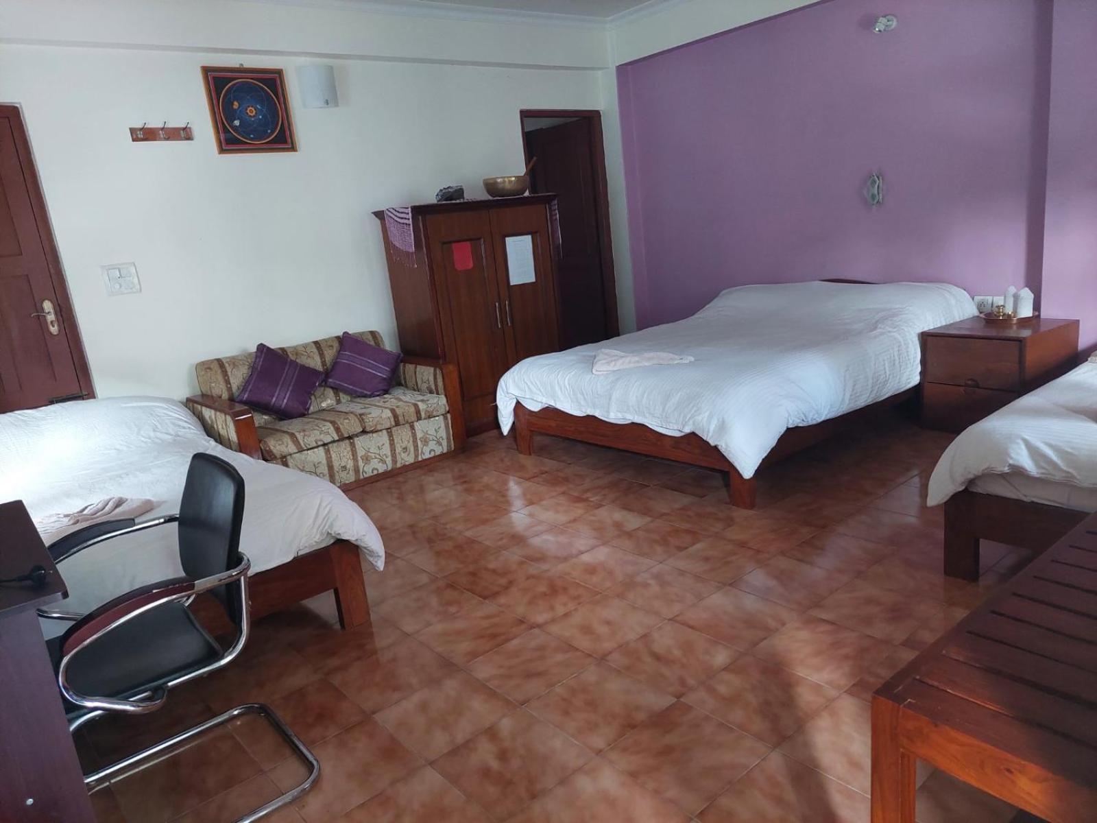 Blue Planet Lodge & Restaurant Pokhara Eksteriør billede